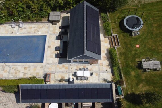 29 x REC Alpha Black 400w solar panels installed March 2022